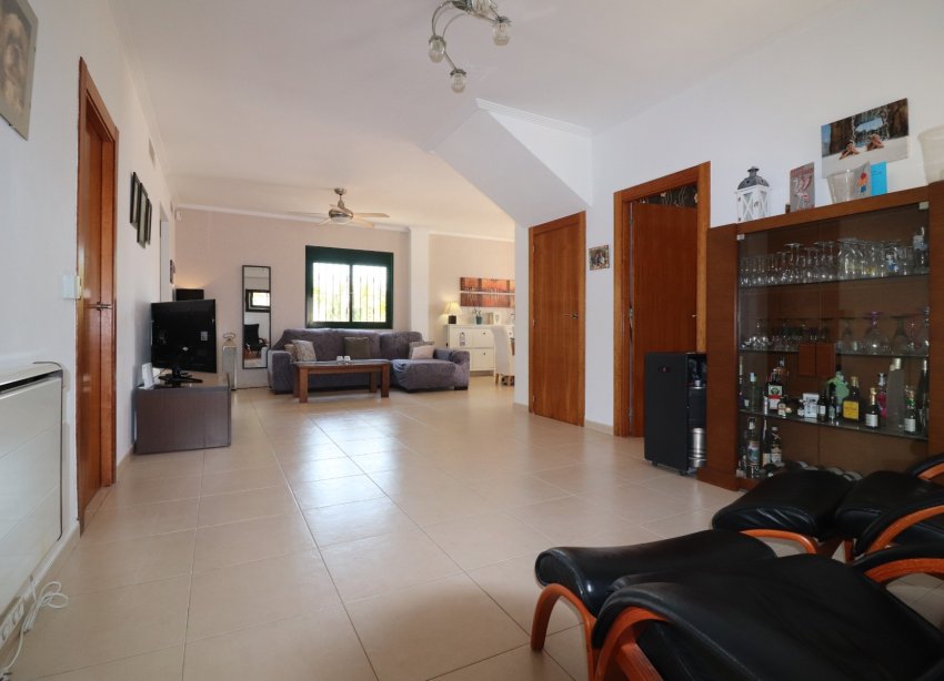 Reventa - Villa / Casa - Ciudad Quesada - La Fiesta