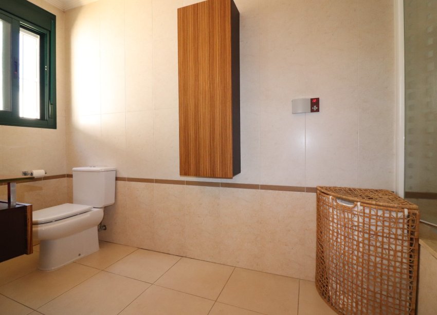Reventa - Villa / Casa - Ciudad Quesada - La Fiesta