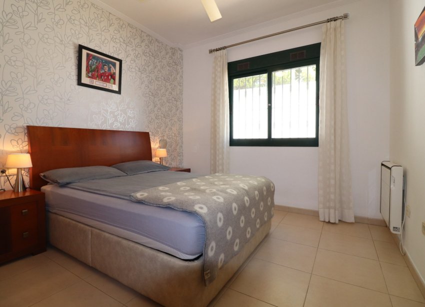 Reventa - Villa / Casa - Ciudad Quesada - La Fiesta
