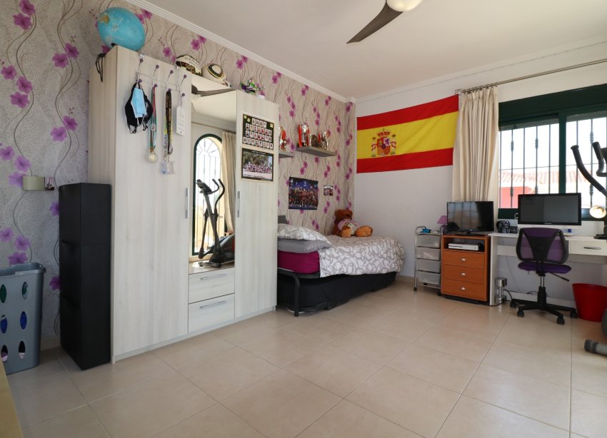 Reventa - Villa / Casa - Ciudad Quesada - La Fiesta