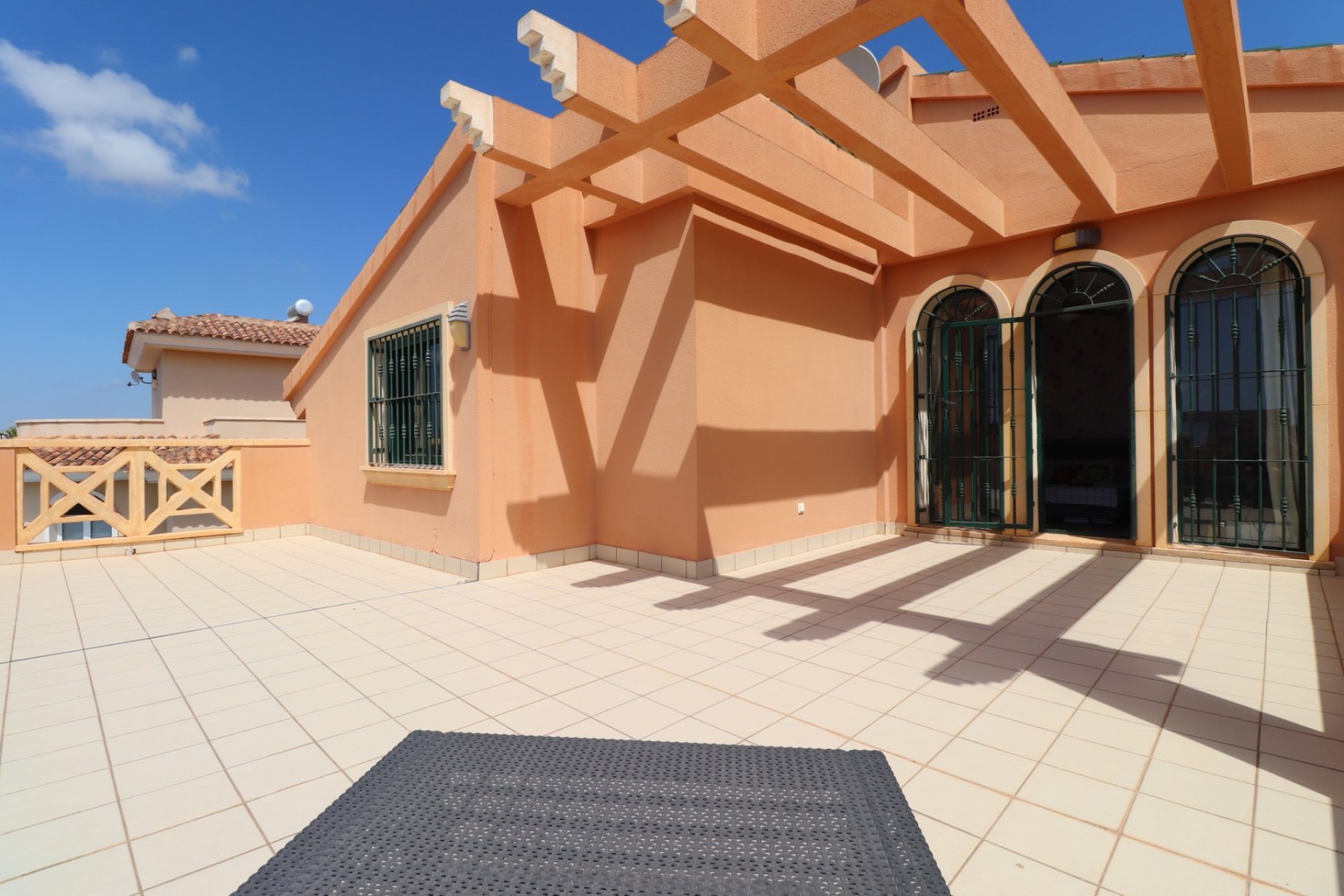 Reventa - Villa / Casa - Ciudad Quesada - La Fiesta