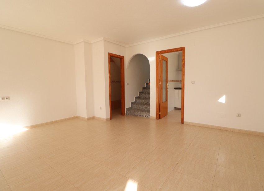 Reventa - Villa / Casa - Ciudad Quesada - Lo Marabú