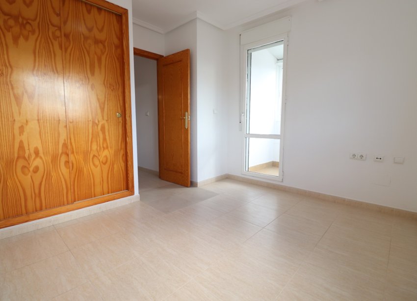 Reventa - Villa / Casa - Ciudad Quesada - Lo Marabú