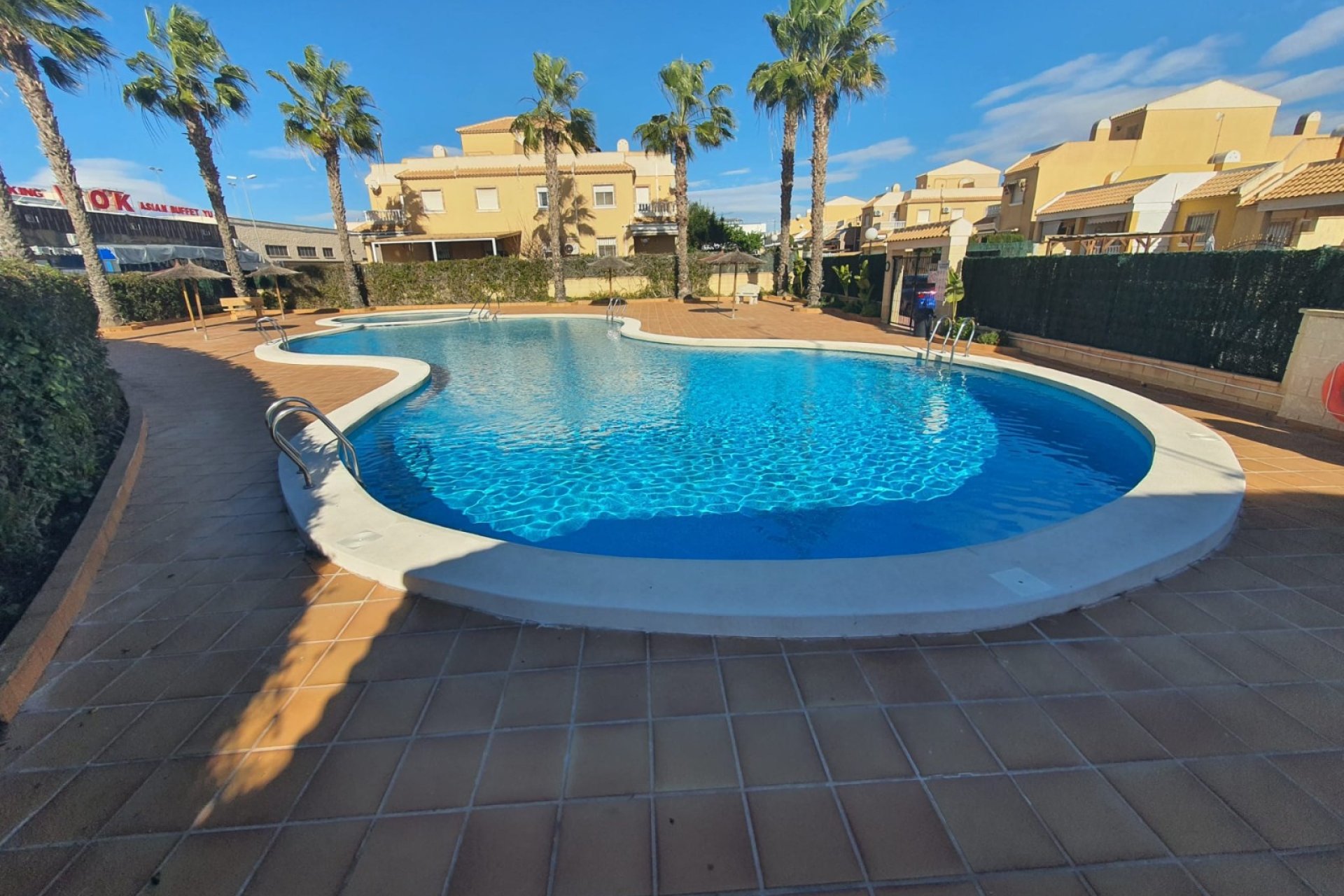Reventa - Villa / Casa - Ciudad Quesada - Lo Marabú