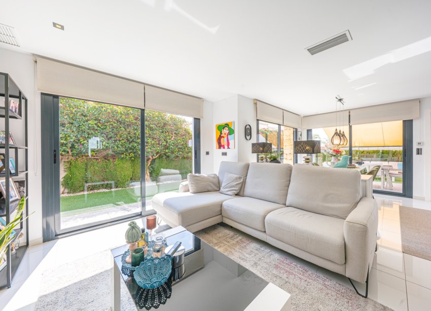 Reventa - Villa / Casa - Ciudad Quesada - Lo pepin