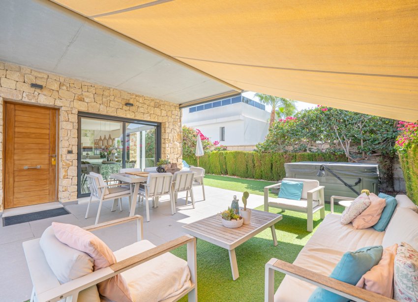 Reventa - Villa / Casa - Ciudad Quesada - Lo pepin