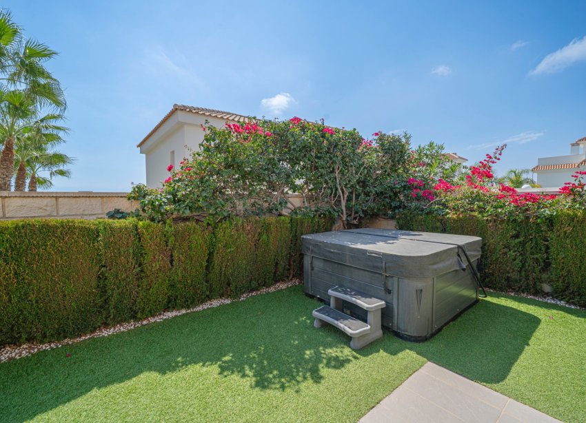 Reventa - Villa / Casa - Ciudad Quesada - Lo pepin