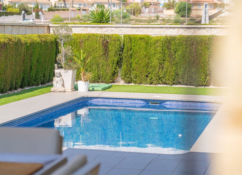 Reventa - Villa / Casa - Ciudad Quesada - Lo pepin