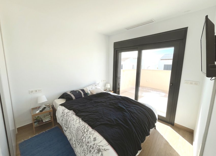 Reventa - Villa / Casa - Ciudad Quesada - Pueblo Bravo
