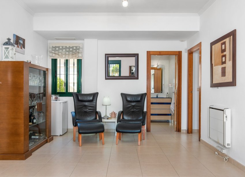 Reventa - Villa / Casa - Ciudad Quesada