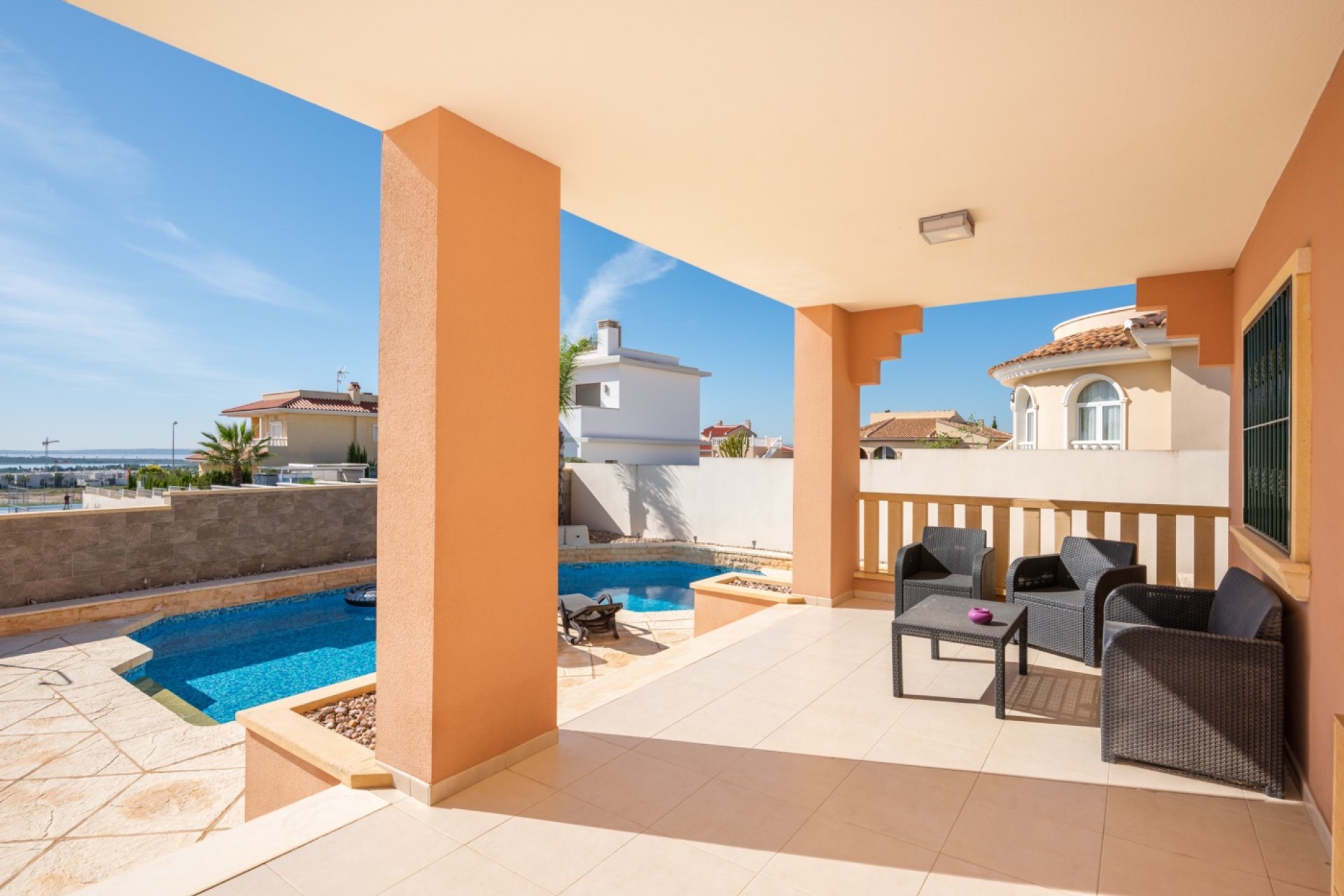 Reventa - Villa / Casa - Ciudad Quesada