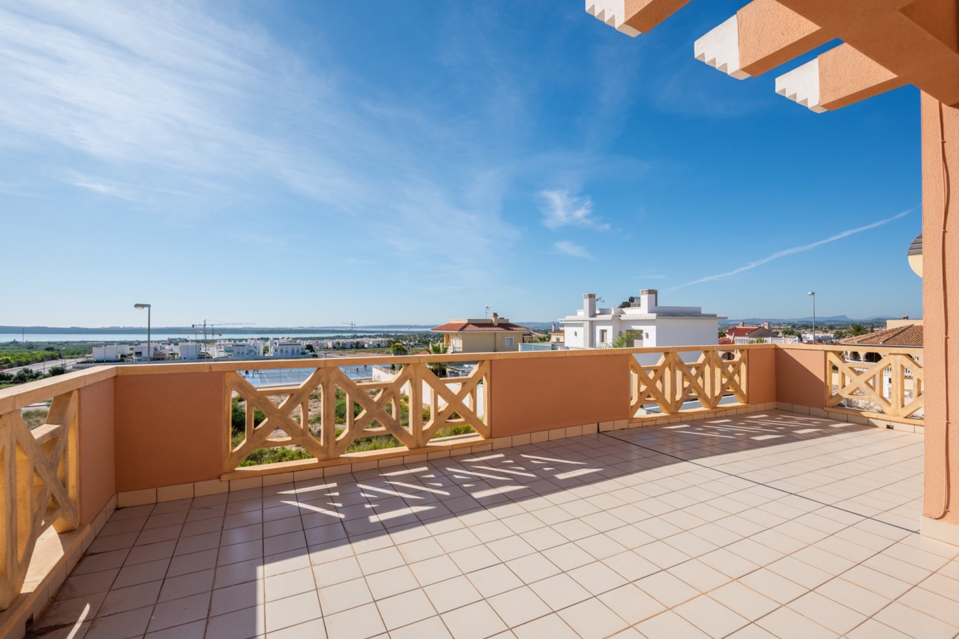 Reventa - Villa / Casa - Ciudad Quesada
