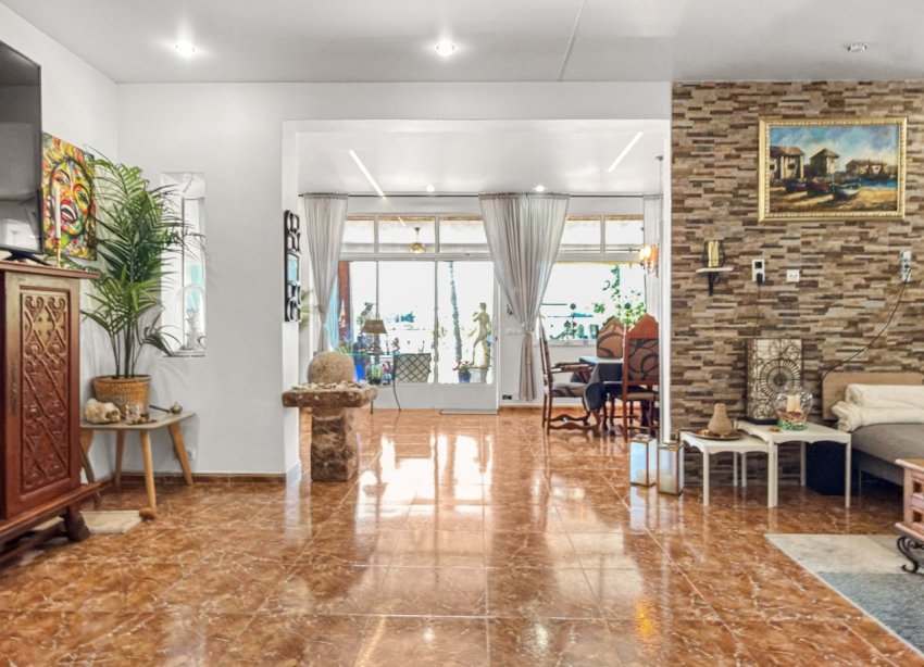 Reventa - Villa / Casa - Ciudad Quesada