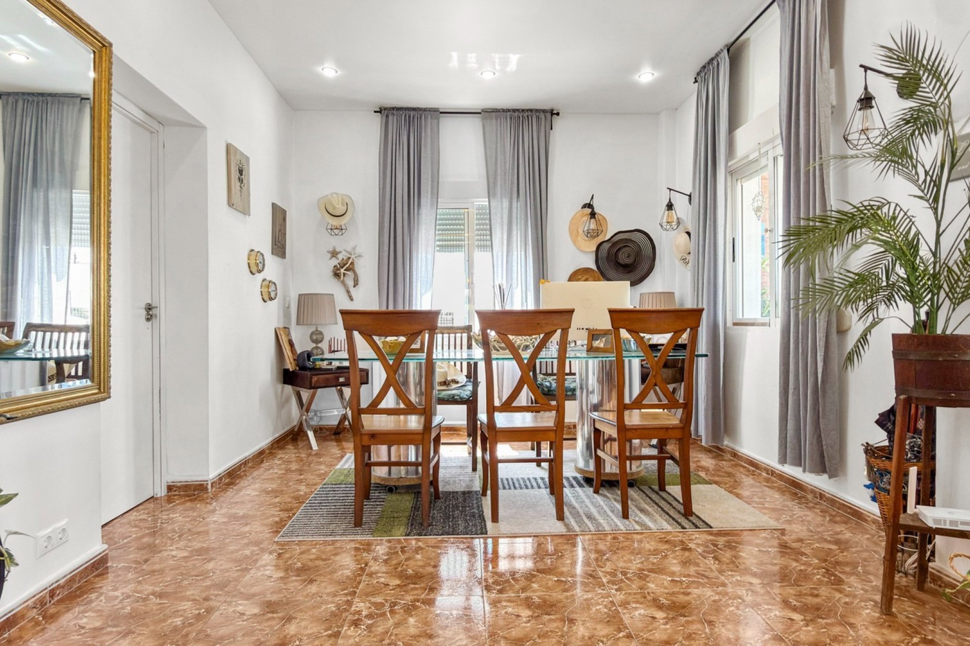 Reventa - Villa / Casa - Ciudad Quesada