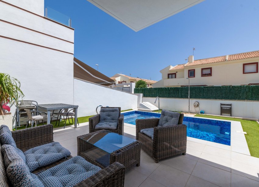 Reventa - Villa / Casa - Ciudad Quesada