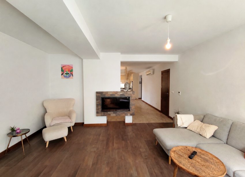 Reventa - Villa / Casa - Ciudad Quesada