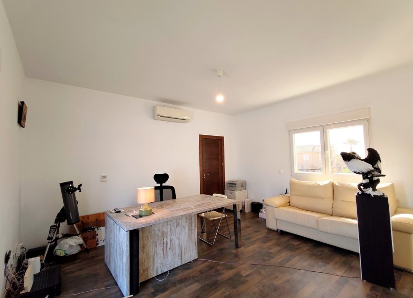 Reventa - Villa / Casa - Ciudad Quesada