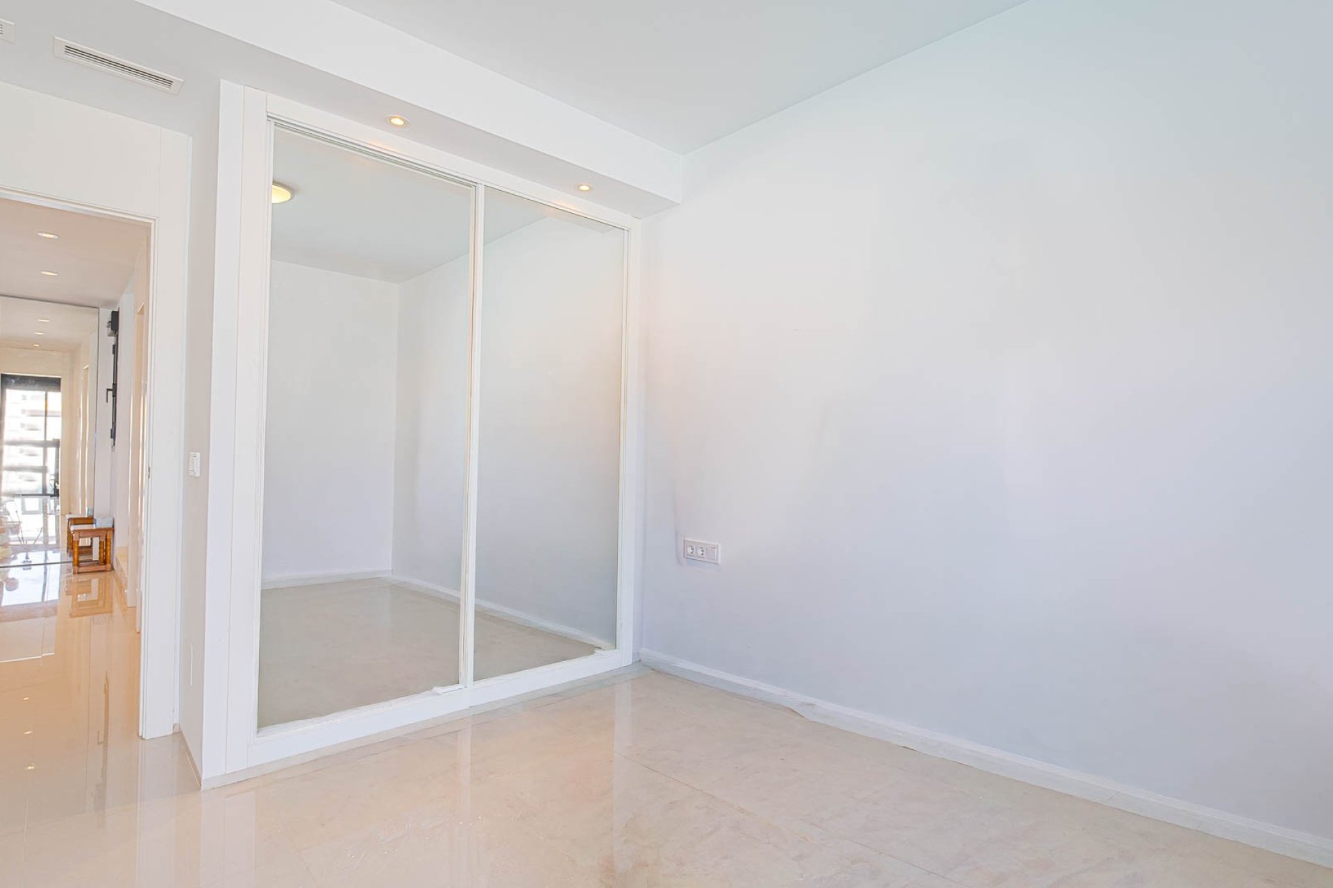 Reventa - Villa / Casa - Ciudad Quesada