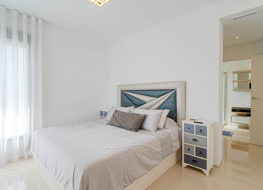 Reventa - Villa / Casa - Ciudad Quesada