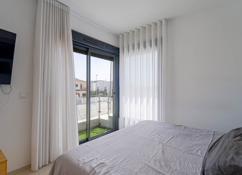 Reventa - Villa / Casa - Ciudad Quesada