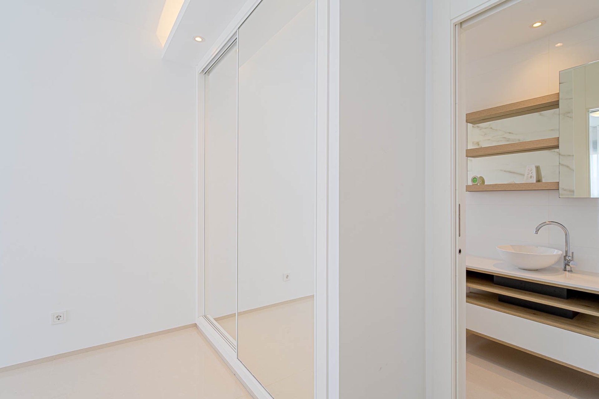 Reventa - Villa / Casa - Ciudad Quesada