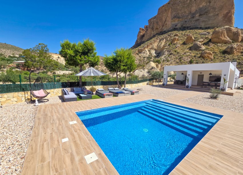 Reventa - Villa / Casa - Crevillente