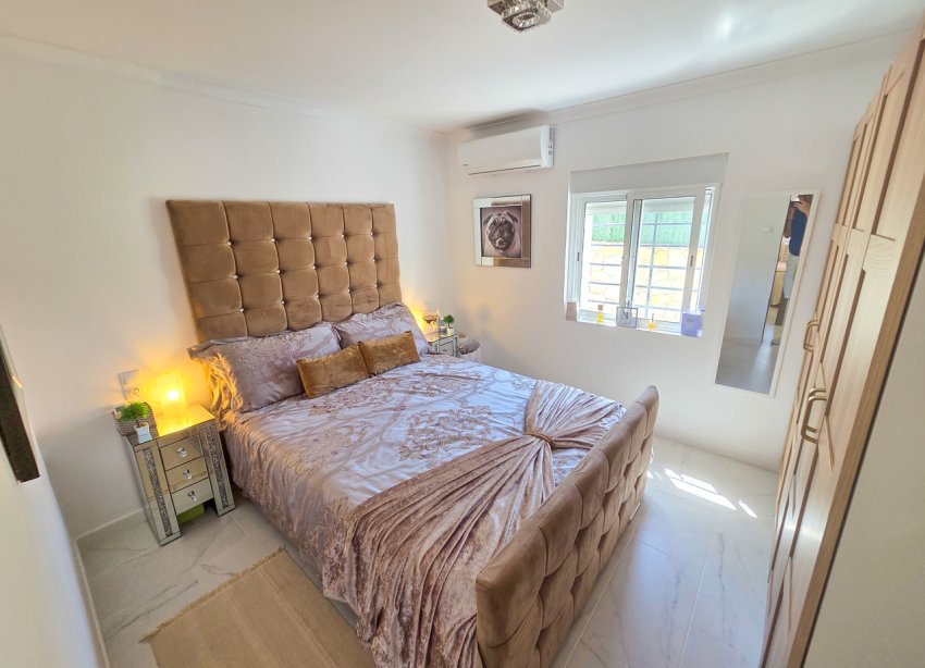 Reventa - Villa / Casa - Crevillente