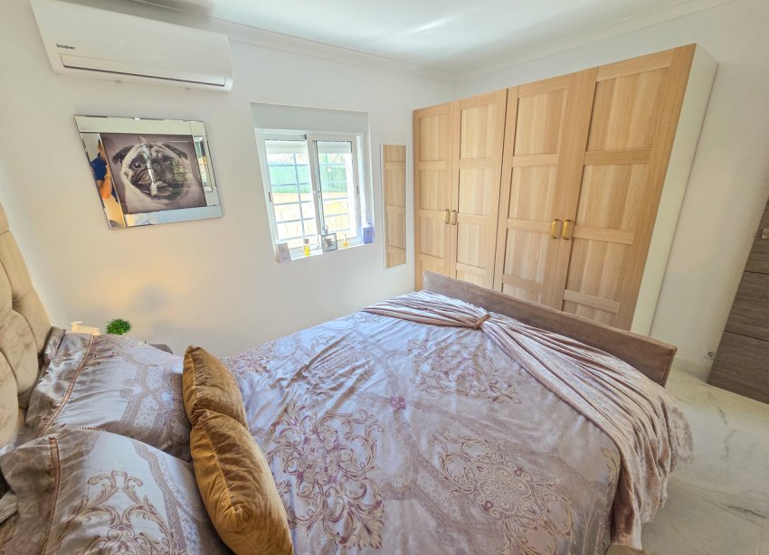 Reventa - Villa / Casa - Crevillente