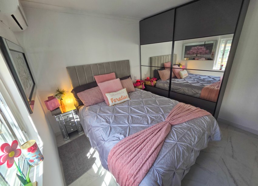 Reventa - Villa / Casa - Crevillente
