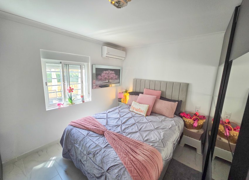 Reventa - Villa / Casa - Crevillente