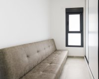 Reventa - Villa / Casa - Daya Nueva - Pueblo