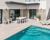Reventa - Villa / Casa - Daya Nueva - Pueblo