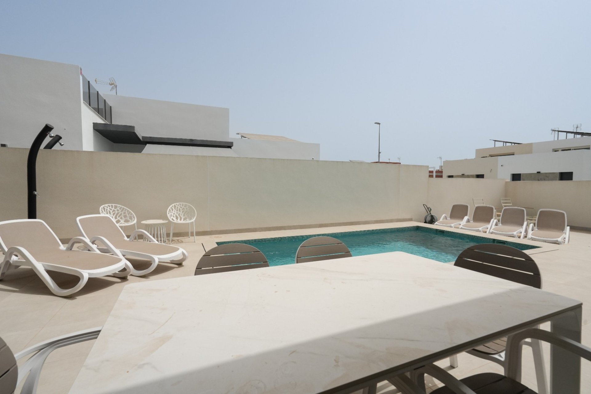 Reventa - Villa / Casa - Daya Nueva - Pueblo