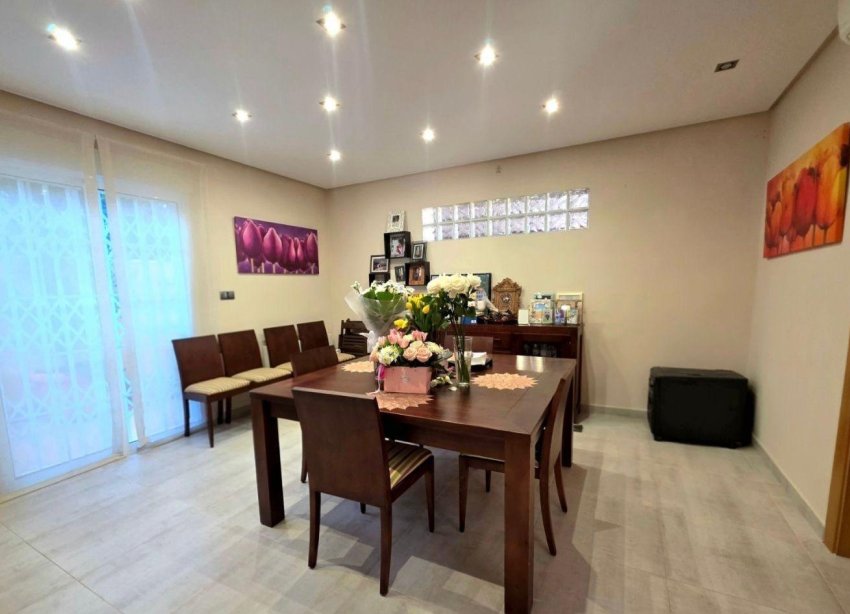 Reventa - Villa / Casa - Dehesa de campoamor - Campoamor