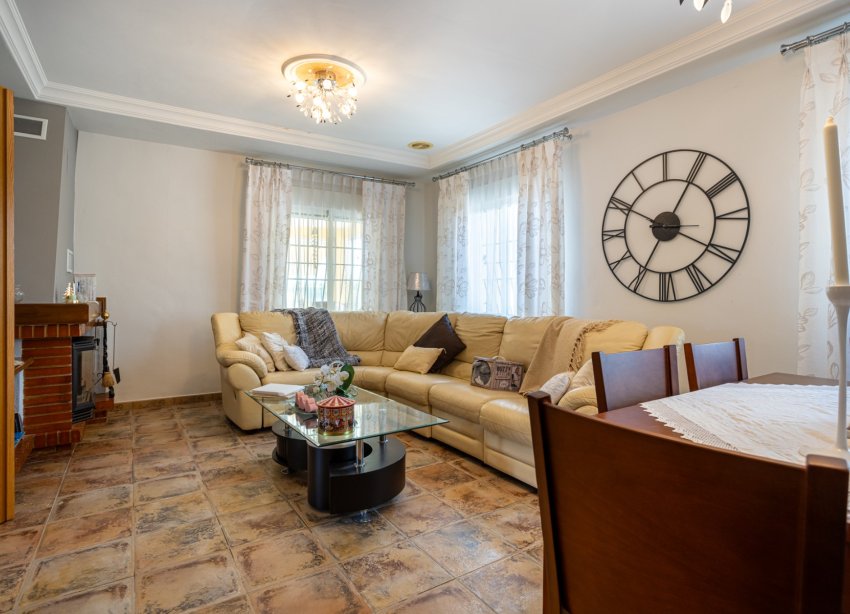 Reventa - Villa / Casa - Elche - La Hoya