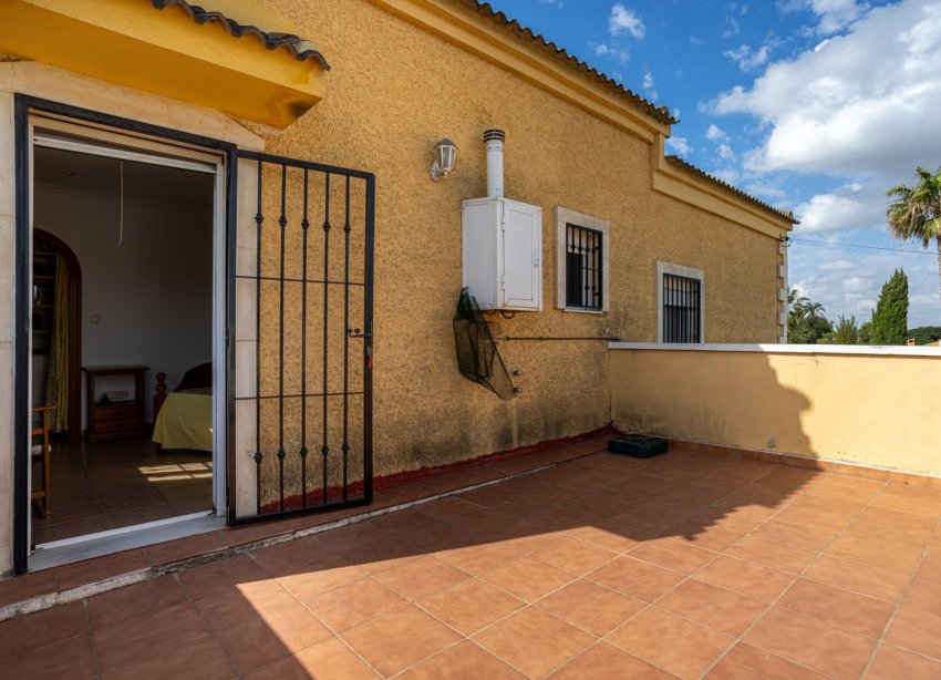 Reventa - Villa / Casa - Elche - La Hoya