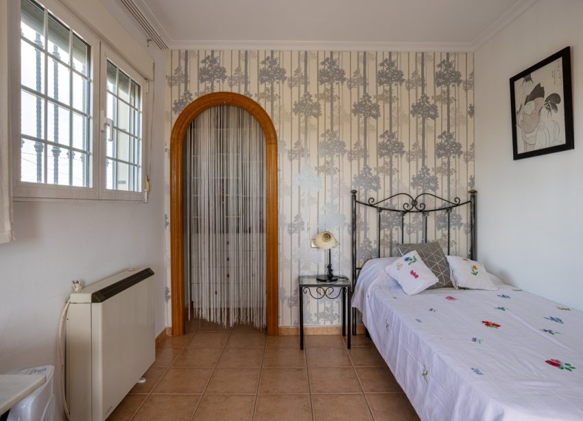 Reventa - Villa / Casa - Elche - La Hoya