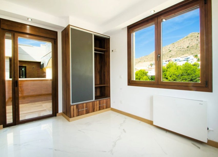 Reventa - Villa / Casa - Finestrat