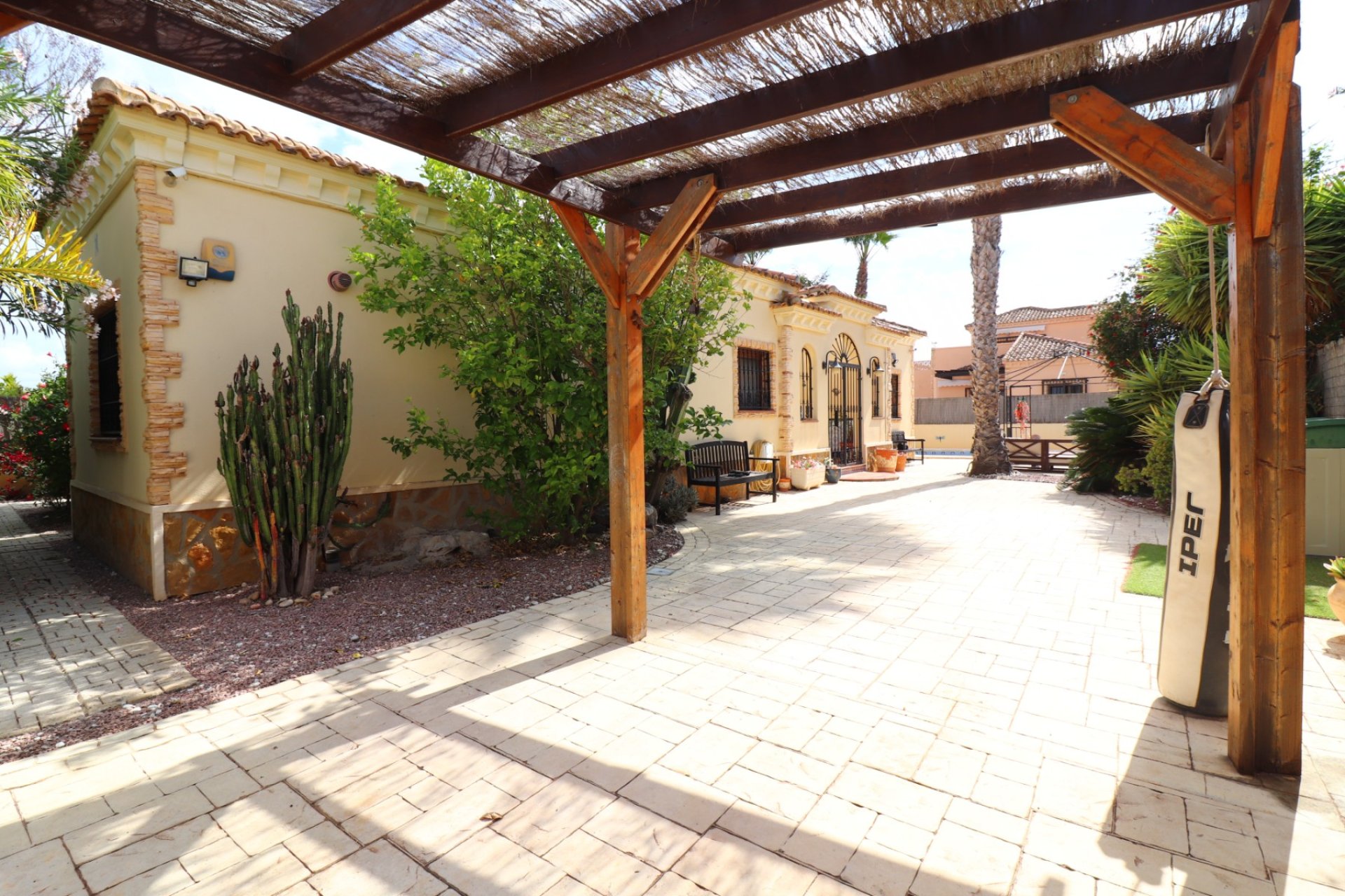 Reventa - Villa / Casa - Formentera del Segura - Fincas de La Vega