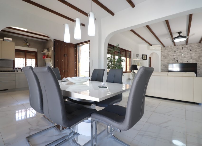 Reventa - Villa / Casa - Formentera del Segura - Fincas de La Vega