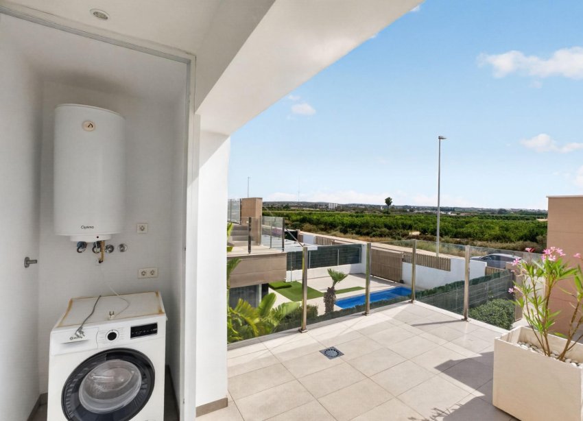 Reventa - Villa / Casa - Guardamar del Segura - El Raso