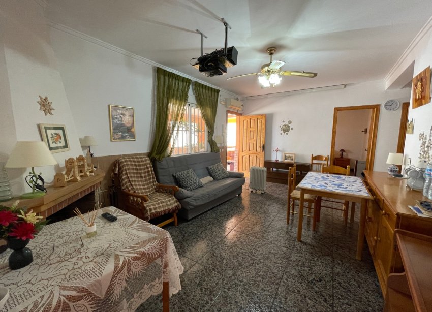 Reventa - Villa / Casa - Guardamar del Segura - Valencian Community
