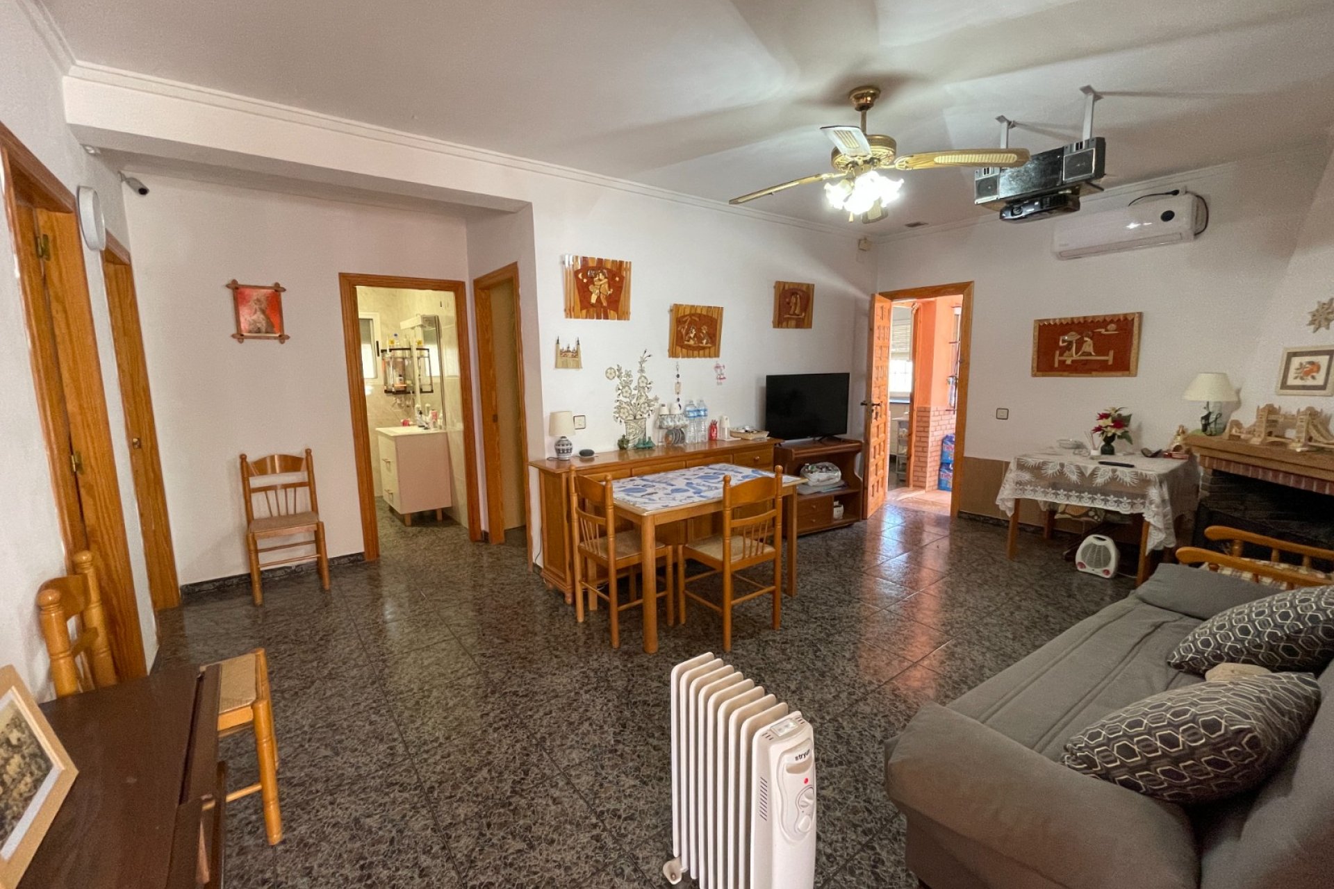 Reventa - Villa / Casa - Guardamar del Segura - Valencian Community