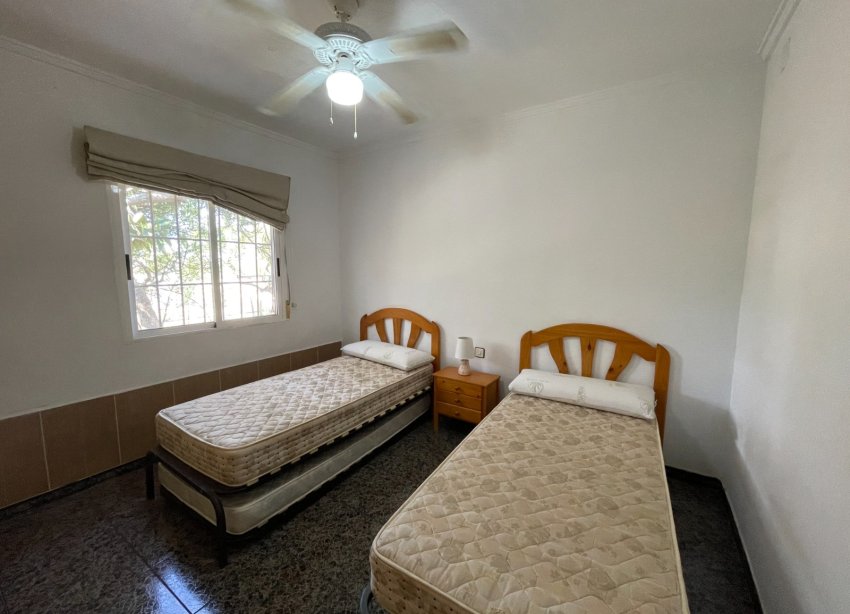 Reventa - Villa / Casa - Guardamar del Segura - Valencian Community