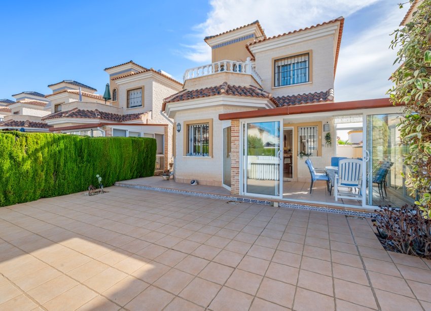 Reventa - Villa / Casa - Guardamar del Segura