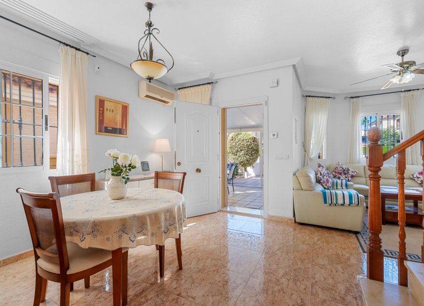 Reventa - Villa / Casa - Guardamar del Segura