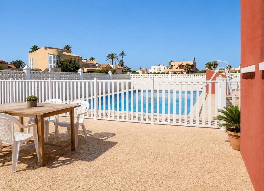 Reventa - Villa / Casa - La Manga del Mar Menor