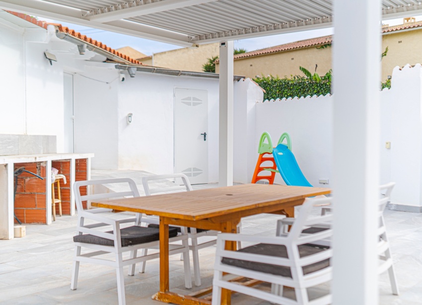 Reventa - Villa / Casa - La Nucía - Panorama