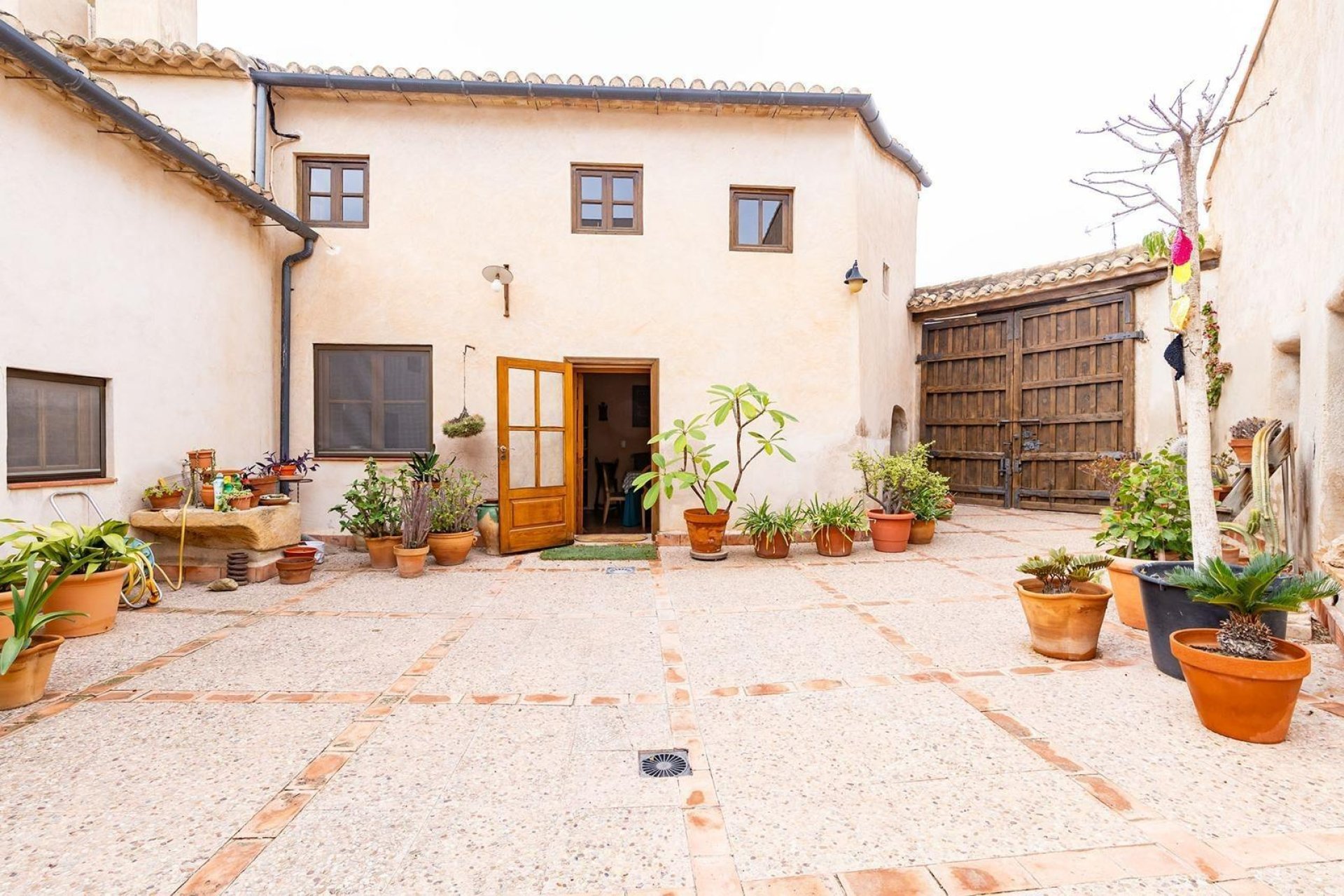 Reventa - Villa / Casa - Los Martinez Del Puerto - Los Martínez del Puerto