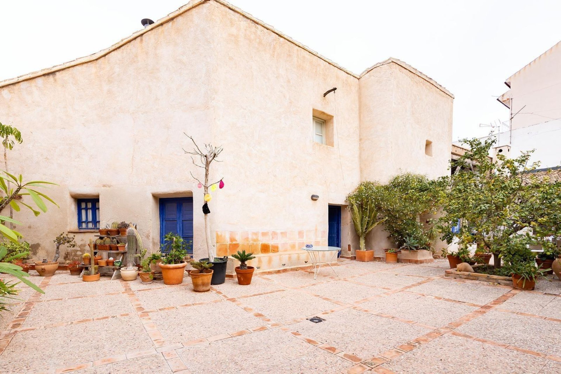 Reventa - Villa / Casa - Los Martinez Del Puerto - Los Martínez del Puerto